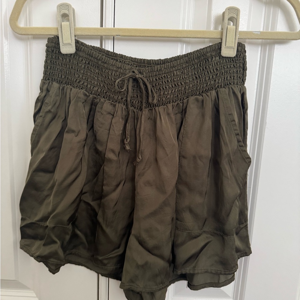 Aerie High Waist Green Shorts with Elastic Waistband
